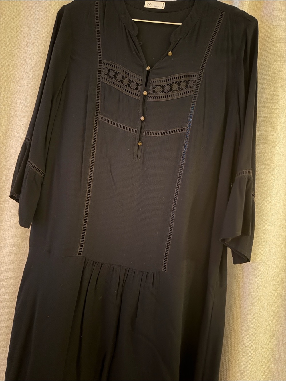 Gentle Fawn Black Long-Sleeve Buttoned Lace-Trim Dress
